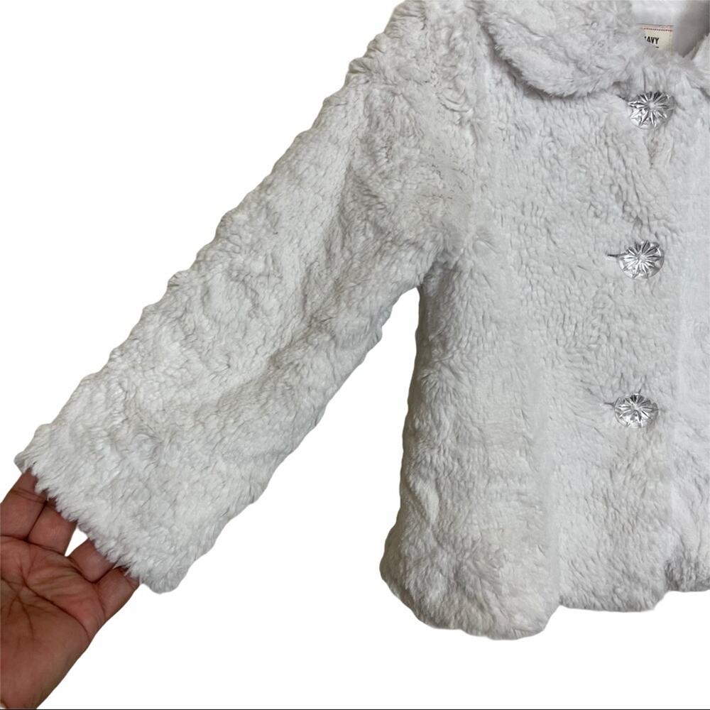 Old Navy Faux Fur Front Button Coat Ivory Size 2T - Picture 3 of 7